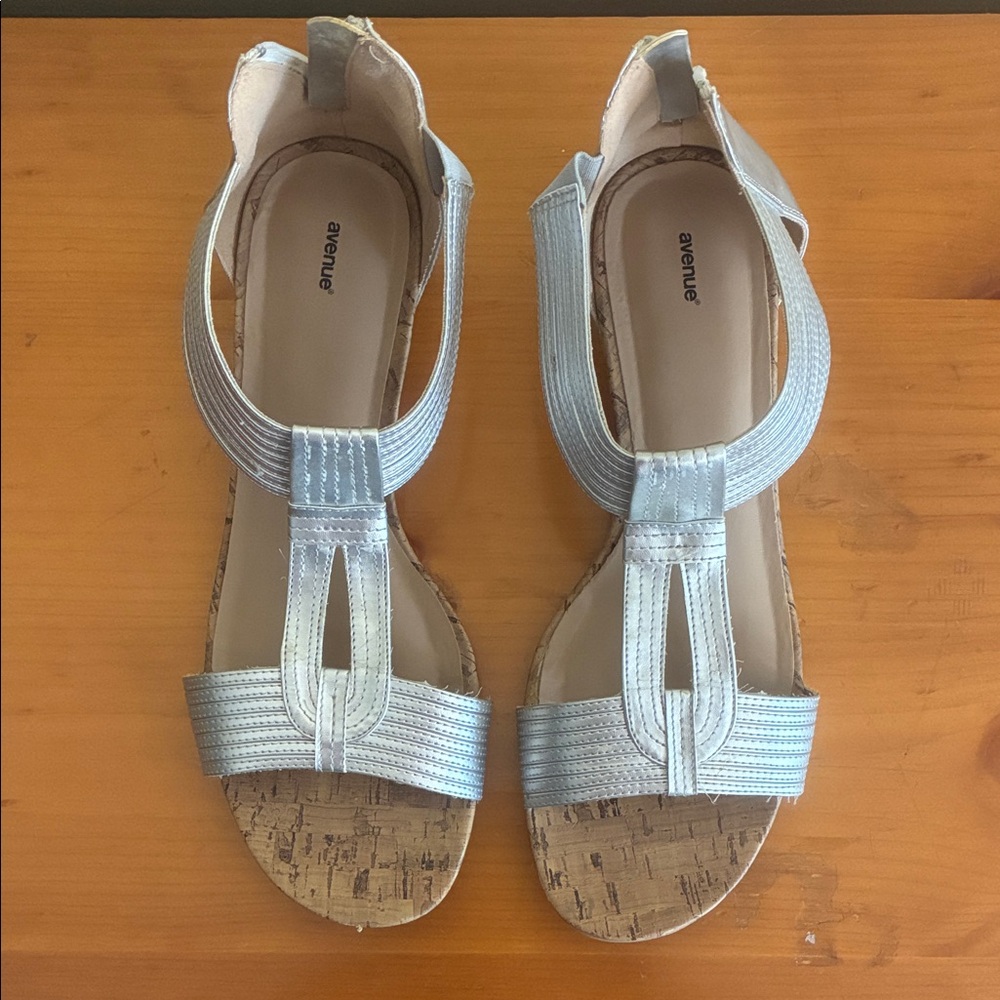 Avenue Metallic Silver Sandals